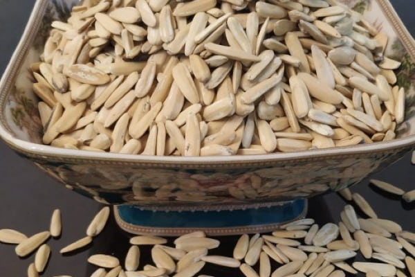 تصویر 1 از قیمت و خرید تخمه آفتابگردان رژیمی + فروش ارزان